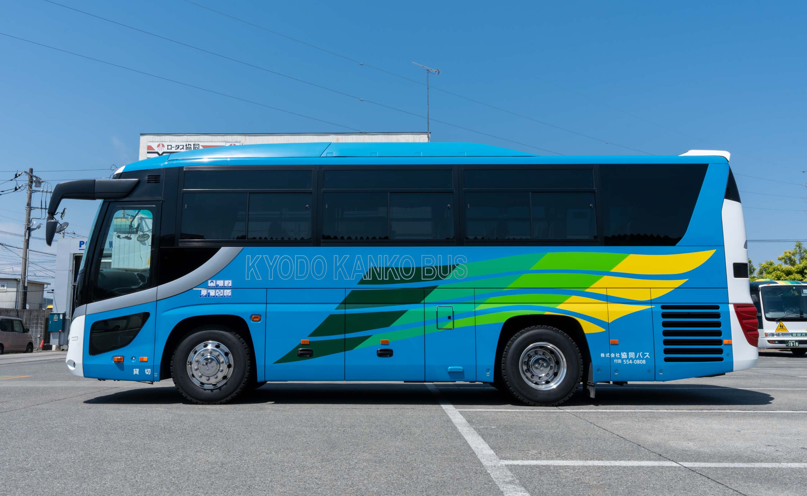 中型観光バス01