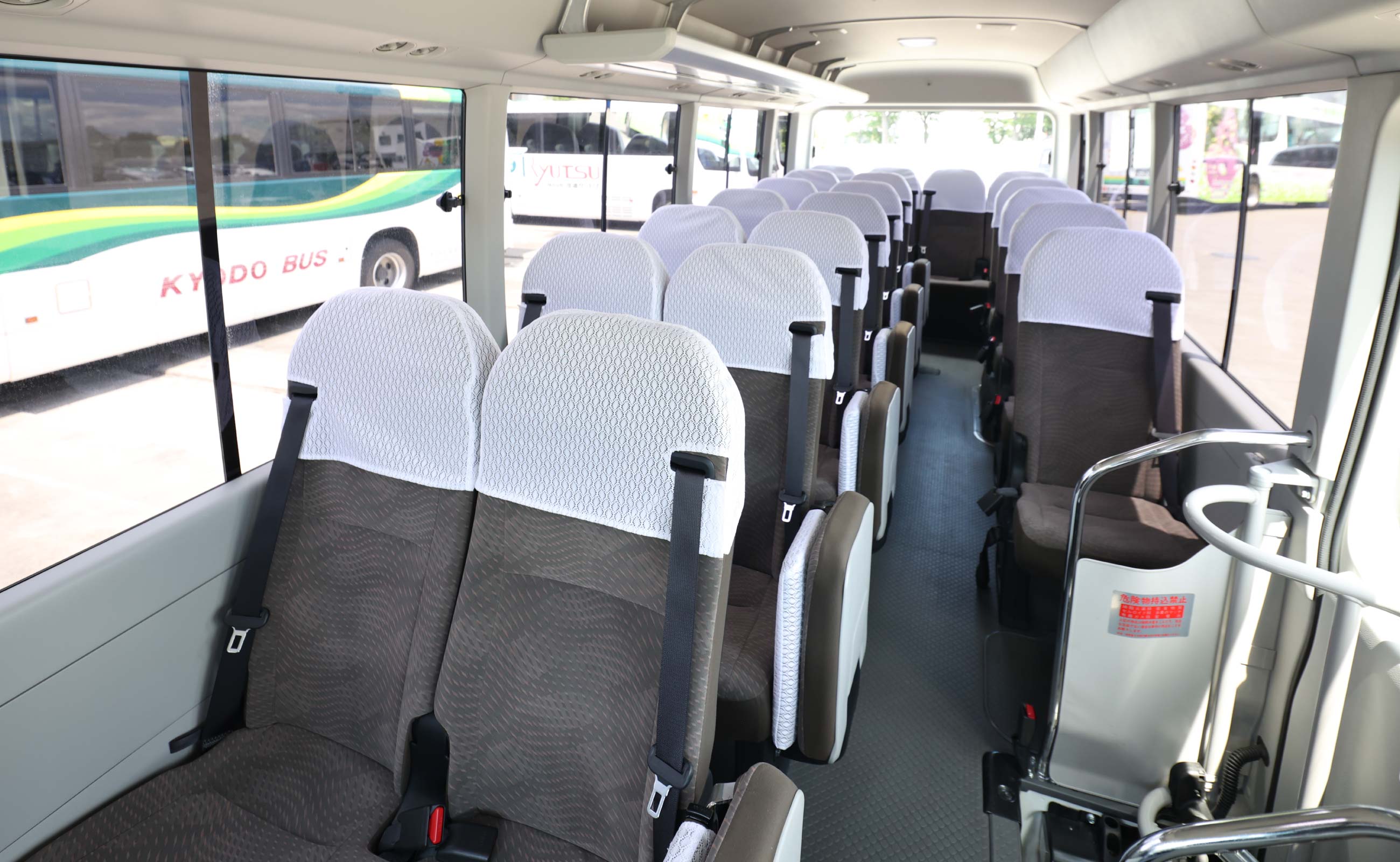 マイクロ観光バス02